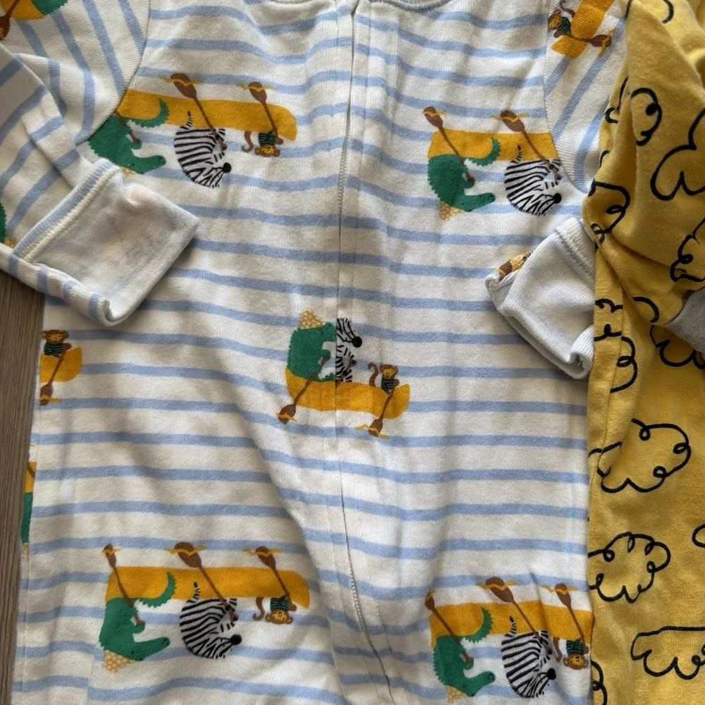 Carter's Assorted Brand Lot Of 11 Newborn NB 0-3 Boys Clothes Sleepers Bodysuits